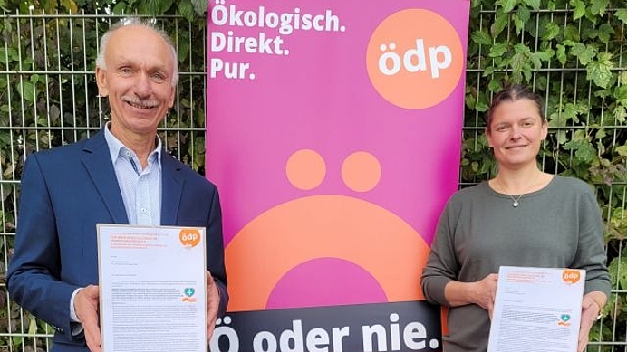  krankenhauspolitischer Sprecher Sepp Rettenbeck und Landesvorsitzende Agnes Becker