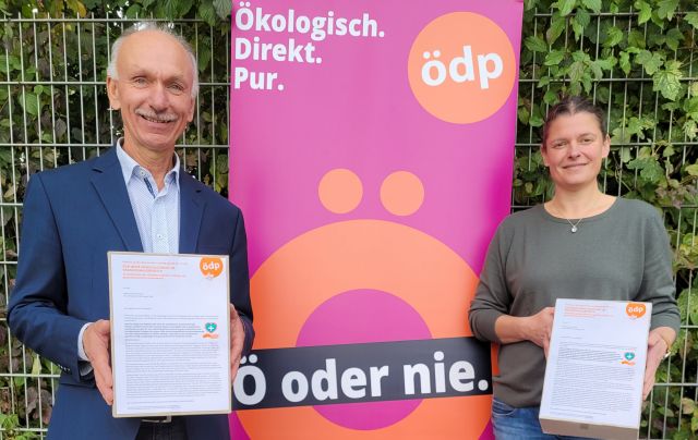  krankenhauspolitischer Sprecher Sepp Rettenbeck und Landesvorsitzende Agnes Becker